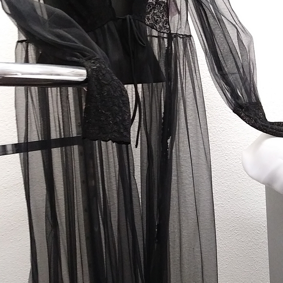 Long Lingerie Cover see through - Picture 8 of 12